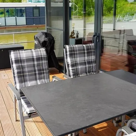 Hausboot Moewenschiss - Lp3 ספינת מלון *