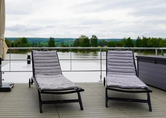 Ботель Hausboot Moewenschiss - Lp3